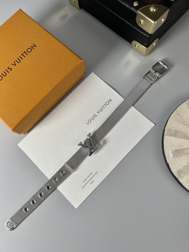 Jewelry Louis Vuitton 97