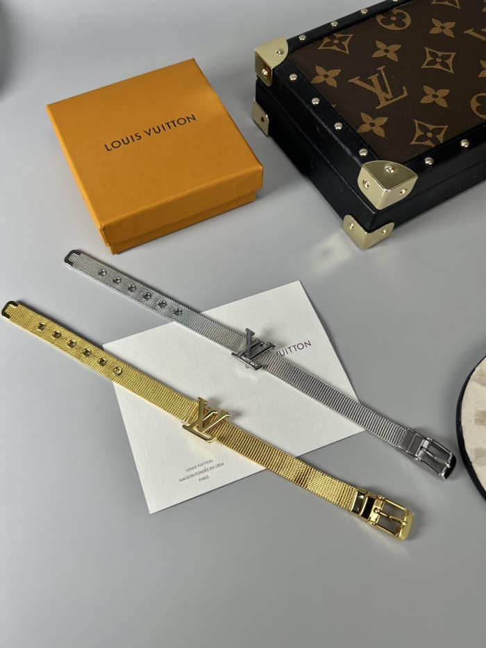 Jewelry Louis Vuitton 97