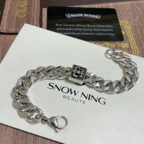 Jewelry chrome hearts 211