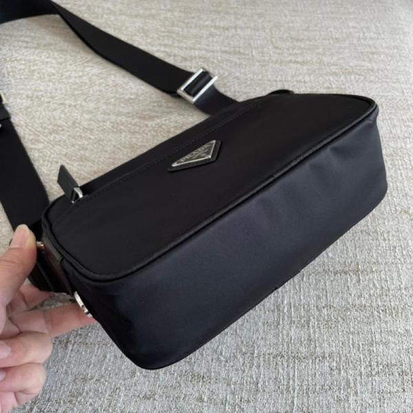 Handbag Prada 2VD048 size 23*15*7cm