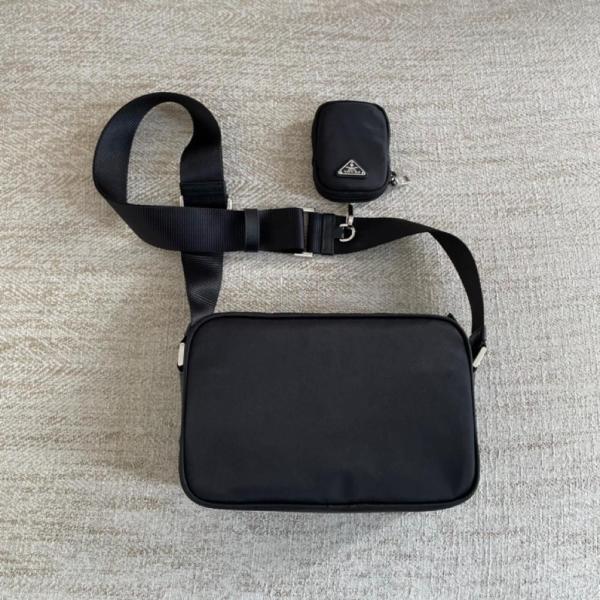 Handbag Prada 2VD048 size 23*15*7cm