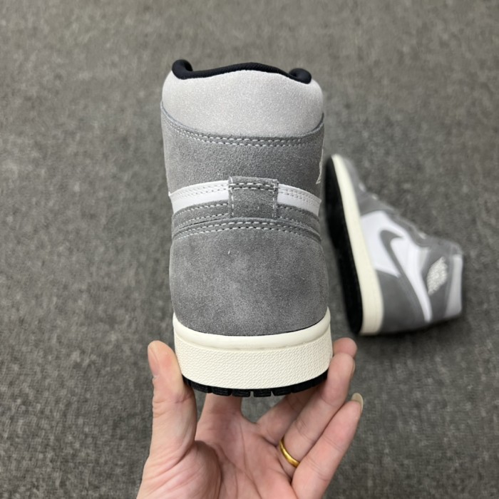 Jordan 1 Retro High OG Washed Black