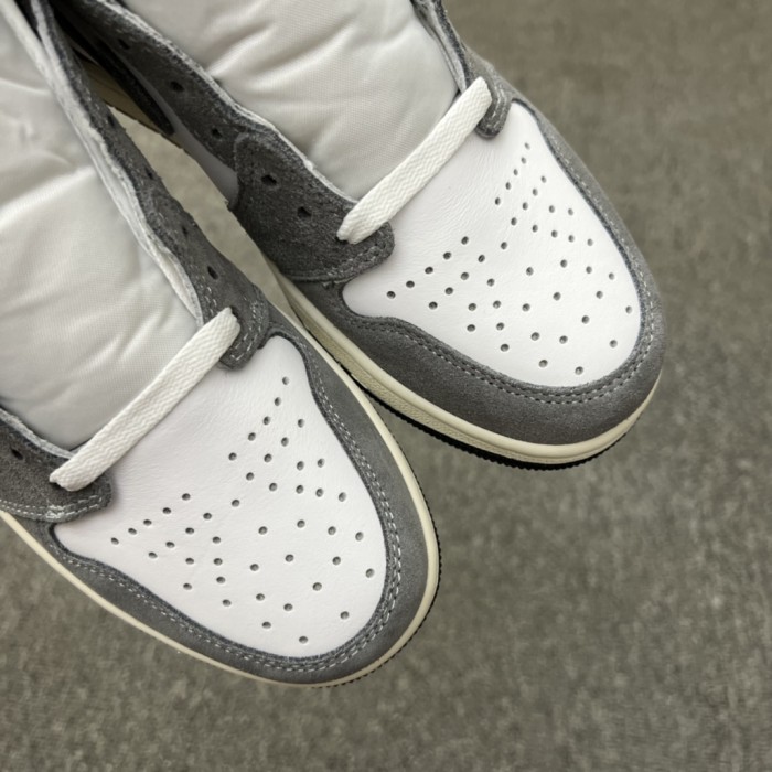 Jordan 1 Retro High OG Washed Black