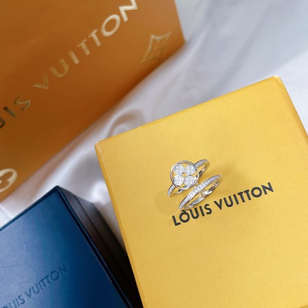 Jewelry Louis Vuitton 102