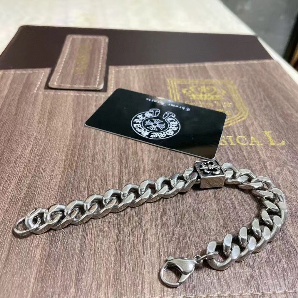 Jewelry chrome hearts 211