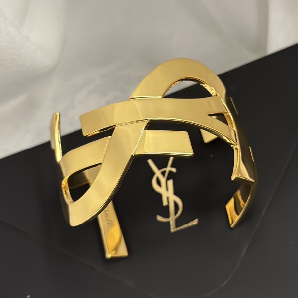 Jewelry yves saint laurent 61