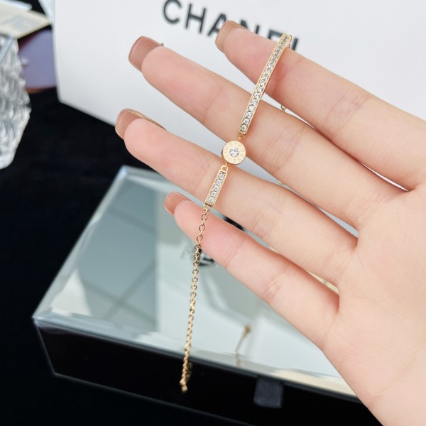 Jewelry POSSESSION 1