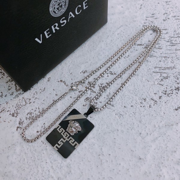 Jewelry Versace 14