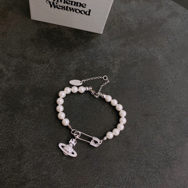 Jewelry vivienne westwood 47