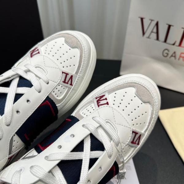 Valentino Garavani VL7N Low-Top Calfskin WHITE MARINE CERISE