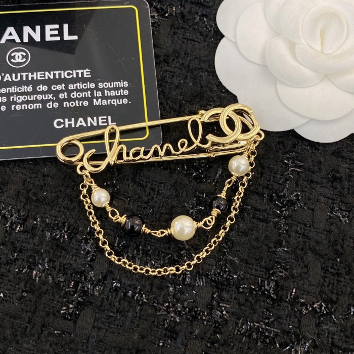 Jewelry Chanel 660