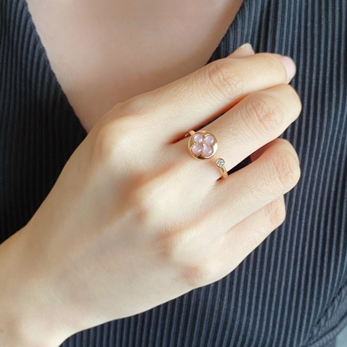 Jewelry Louis Vuitton 110