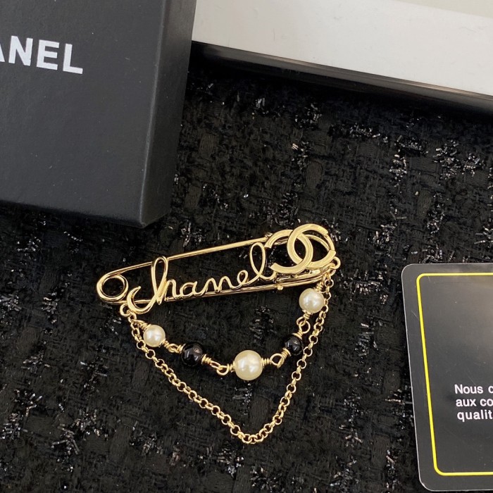 Jewelry Chanel 660
