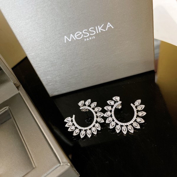Jewelry MESSIKA 23