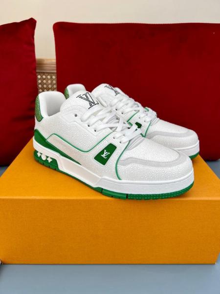 Louis Vuitton LV Trainer Green Strass