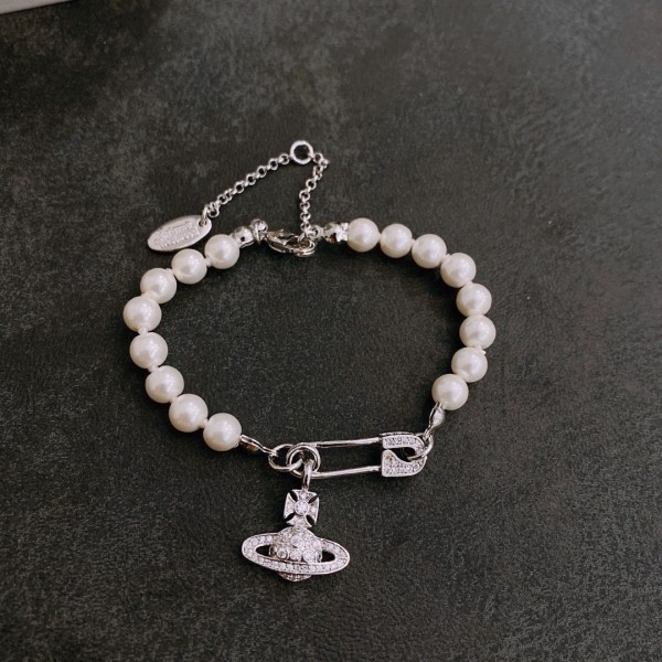 Jewelry vivienne westwood 47