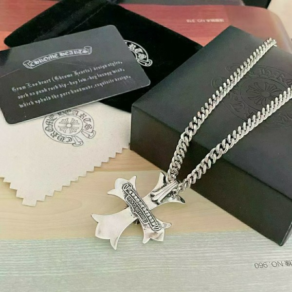 Jewelry chrome hearts 240