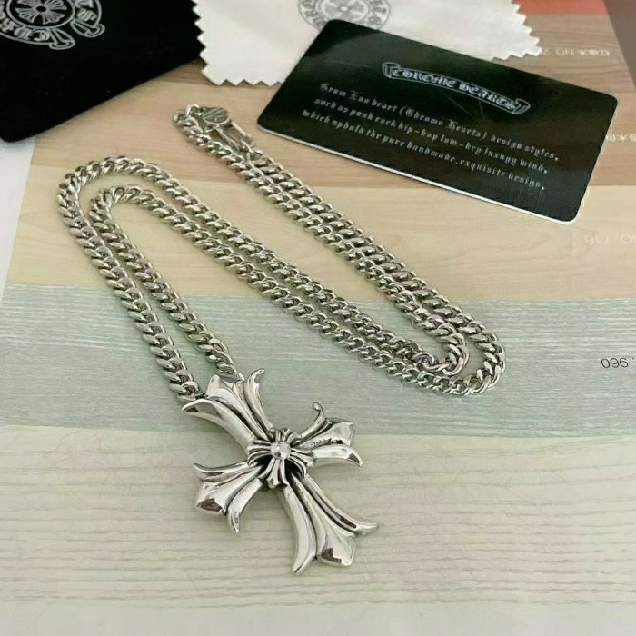 Jewelry chrome hearts 240