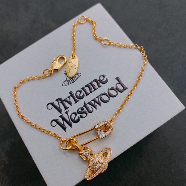 Jewelry vivienne westwood 42
