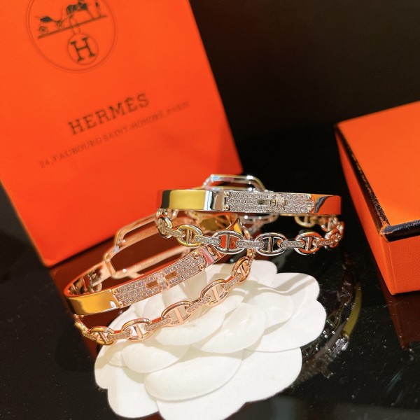Jewelry HERMES 67