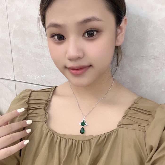 Jewelry vivienne westwood 40