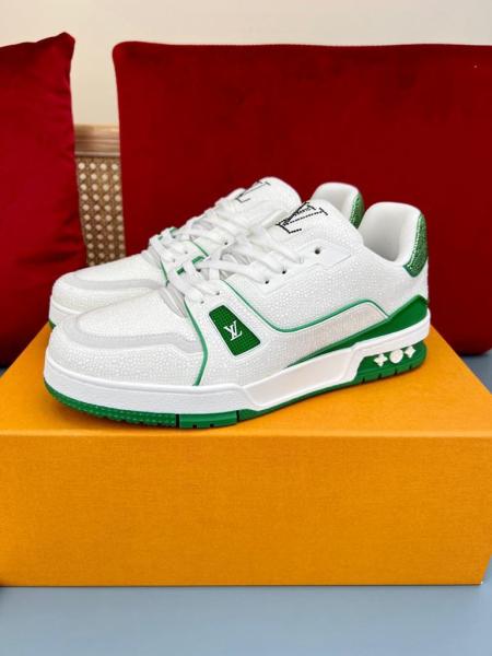 Louis Vuitton LV Trainer Green Strass