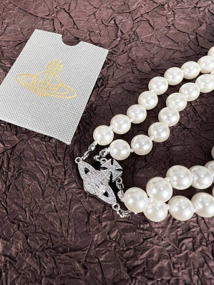  Jewelry vivienne westwood 52