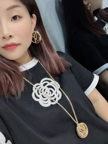 Jewelry Louis Vuitton 124