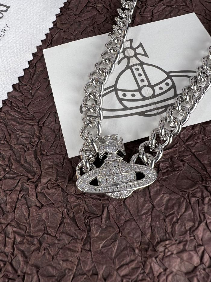  Jewelry vivienne westwood 54