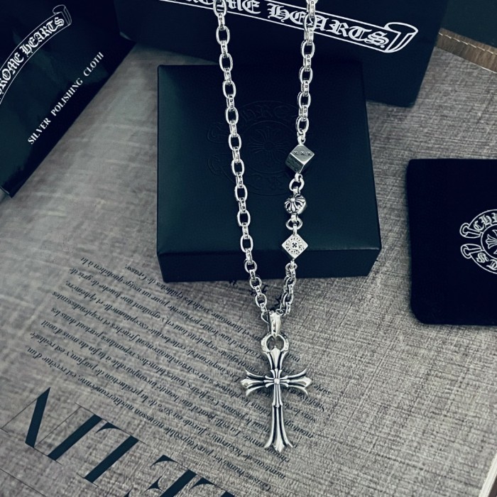 Jewelry chrome hearts 261