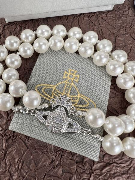  Jewelry vivienne westwood 53