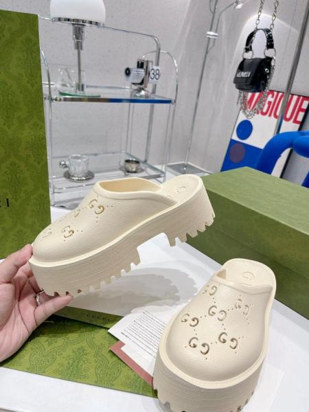 Gucci Wmns Platform Perforated G Sandal 'White Rubber' Women's