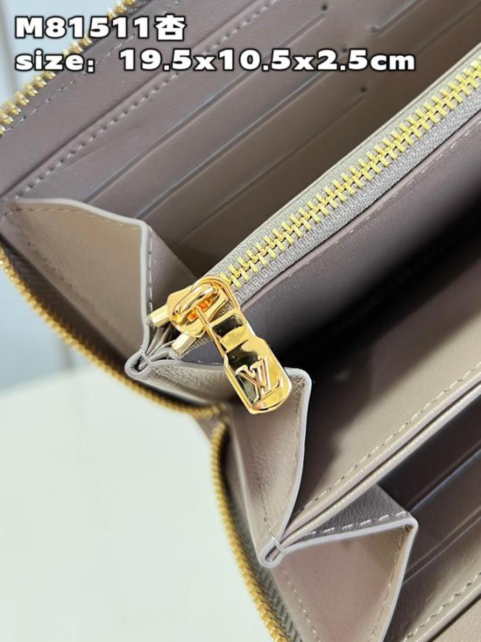 LOUIS VUITTON Zippy Wallet M81511 size 19.5*2.5*10.5 cm