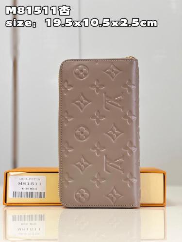LOUIS VUITTON Zippy Wallet M81511 size 19.5*2.5*10.5 cm