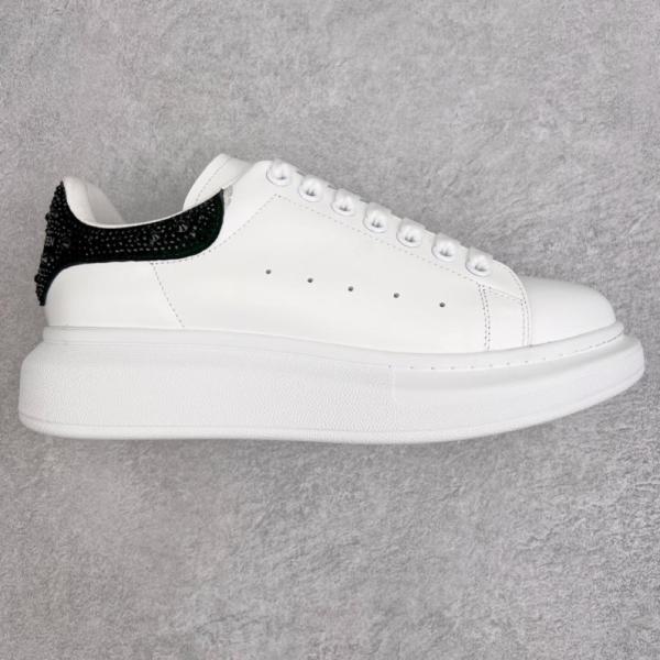 Alexander McQueen Oversized Sneaker in White/jet Black