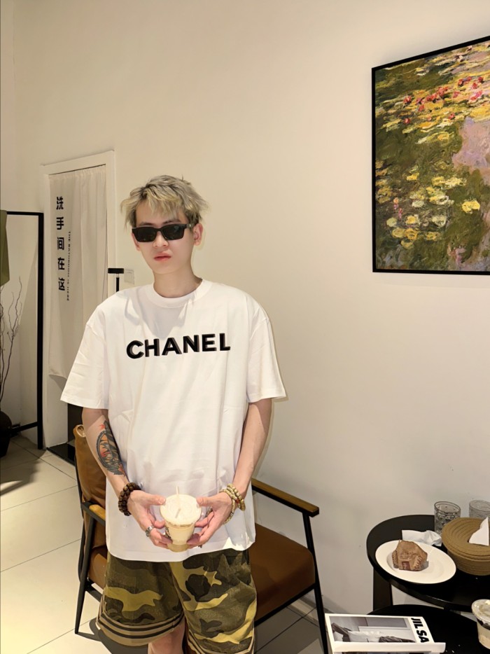 Clothes CHANEL 23