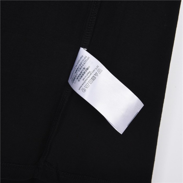 Clothes Louis Vuitton 389