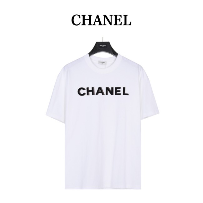 Clothes CHANEL 23