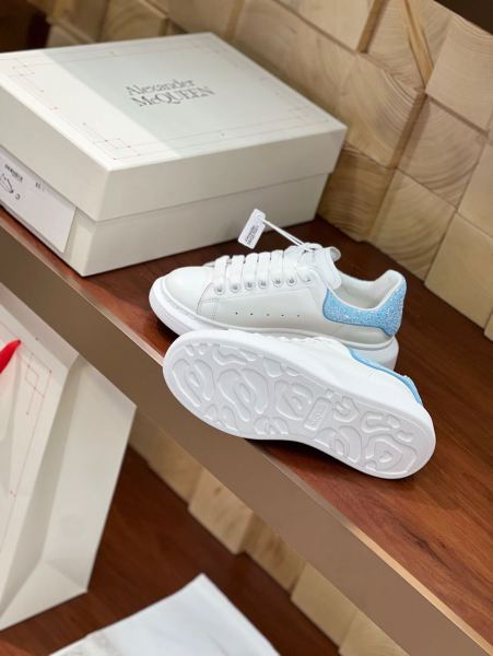 Alexander McQueen  Oversized Sneaker in White Sky Blue