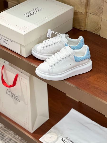 Alexander McQueen  Oversized Sneaker in White Sky Blue