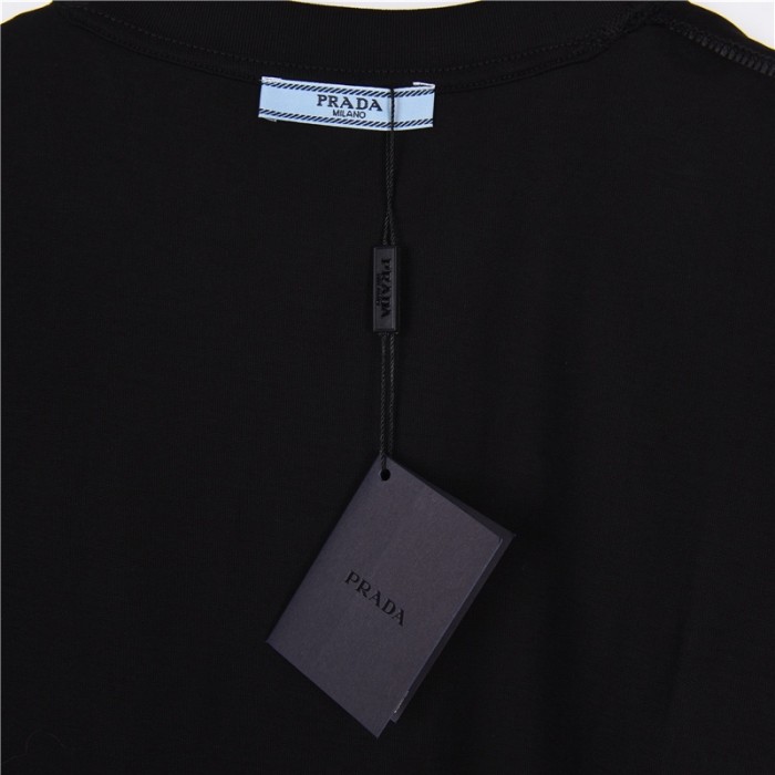 Clothes Prada 67