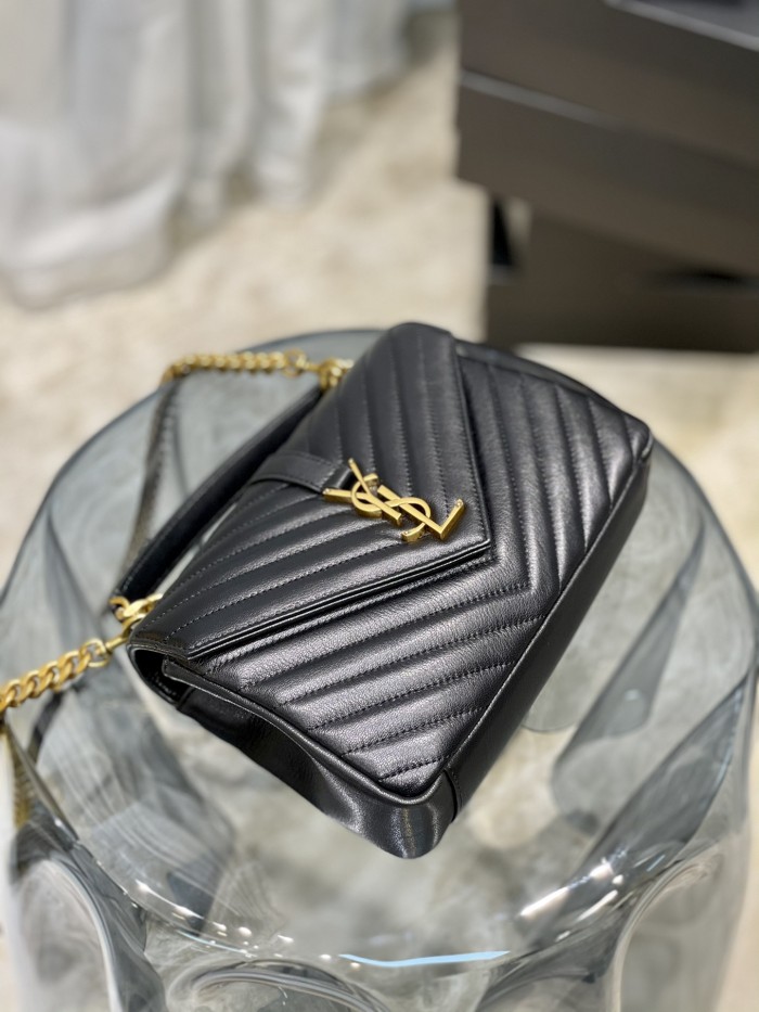 Handbags SAINT LAURENT 392737 size 24x17x6 cm