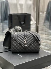 Handbags SAINT LAURENT 487206 size 24x17.5x6 cm