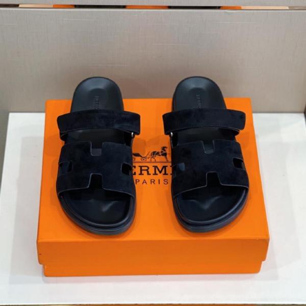 Hermes Chypre sandal black suede