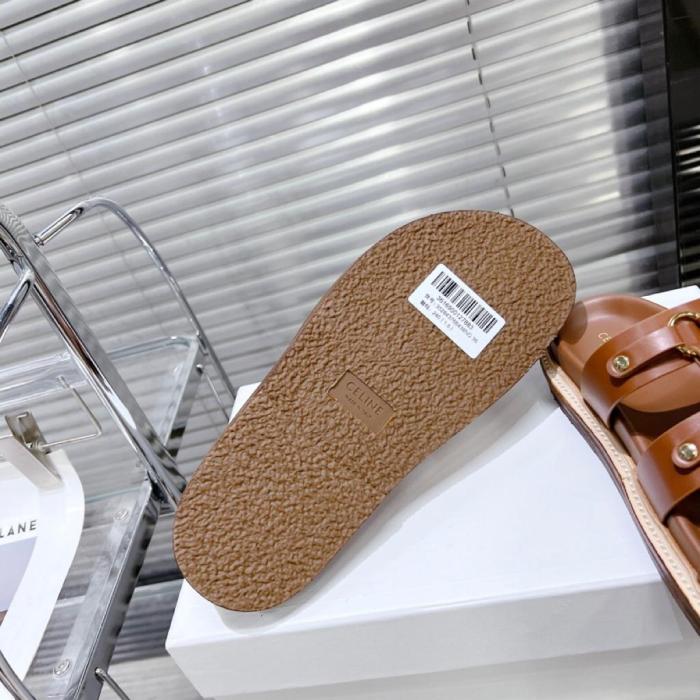 Celine Tippi in calfskin - vegetal tanning