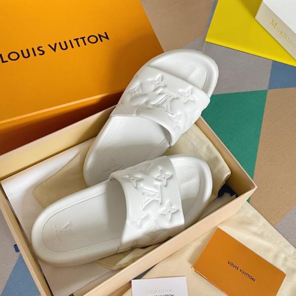 Louis Vuitton Waterfront sandals white