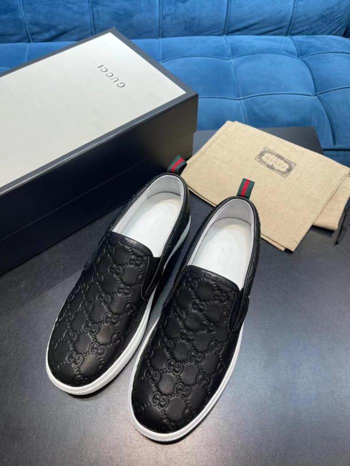 Gucci Signature Black
