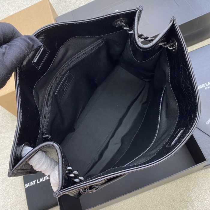 Handbags SAINT LAURENT 577999 size 33x27x11.5 cm