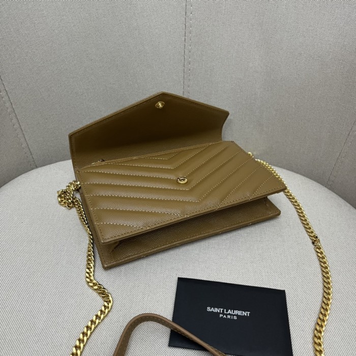 Handbags SAINT LAURENT 339395 size 19x11.5x4 cm
