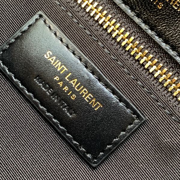 Handbags SAINT LAURENT 632014 size 26x13.5x4.5 cm